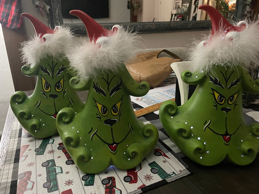 Grinch Tree. Lighted